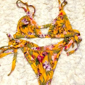 Beach Riot bikini 👙